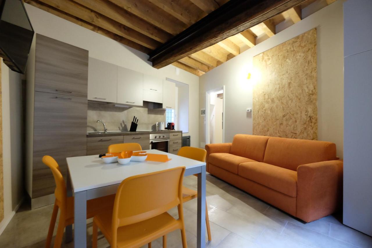Apartamento Domus LEYDI Ivrea Exterior foto