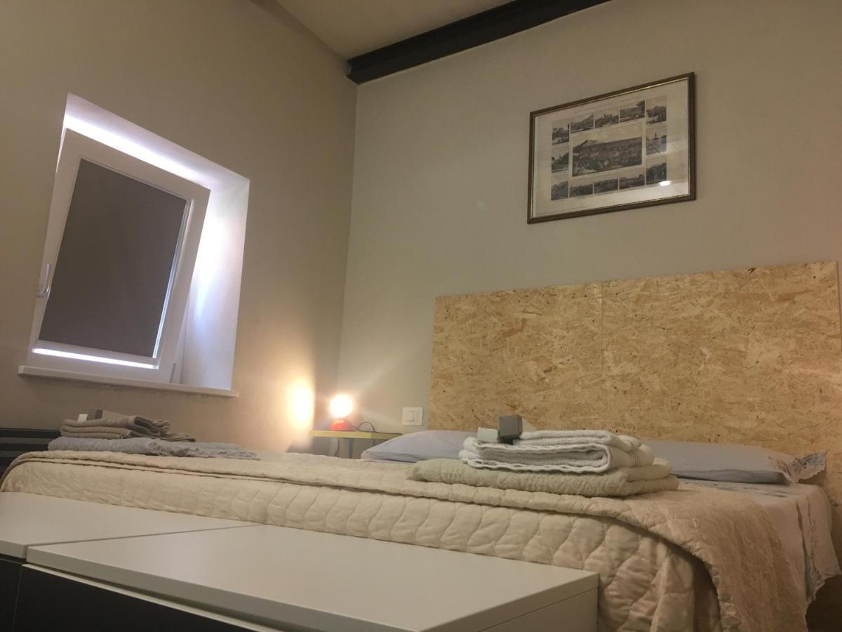 Apartamento Domus LEYDI Ivrea Exterior foto