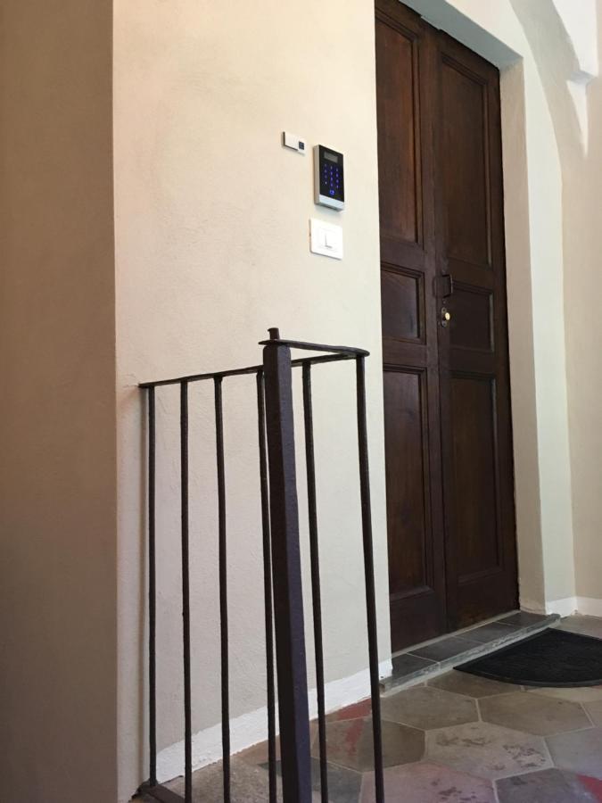 Apartamento Domus LEYDI Ivrea Exterior foto