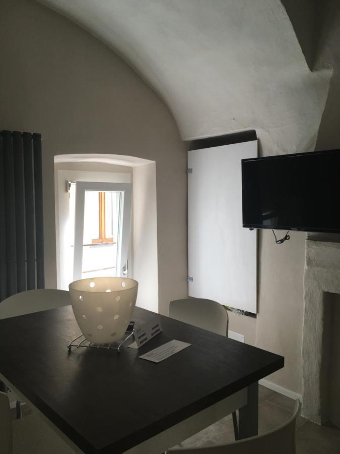 Apartamento Domus LEYDI Ivrea Exterior foto