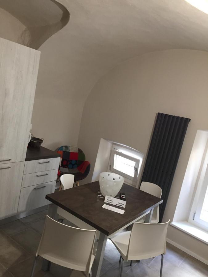 Apartamento Domus LEYDI Ivrea Exterior foto